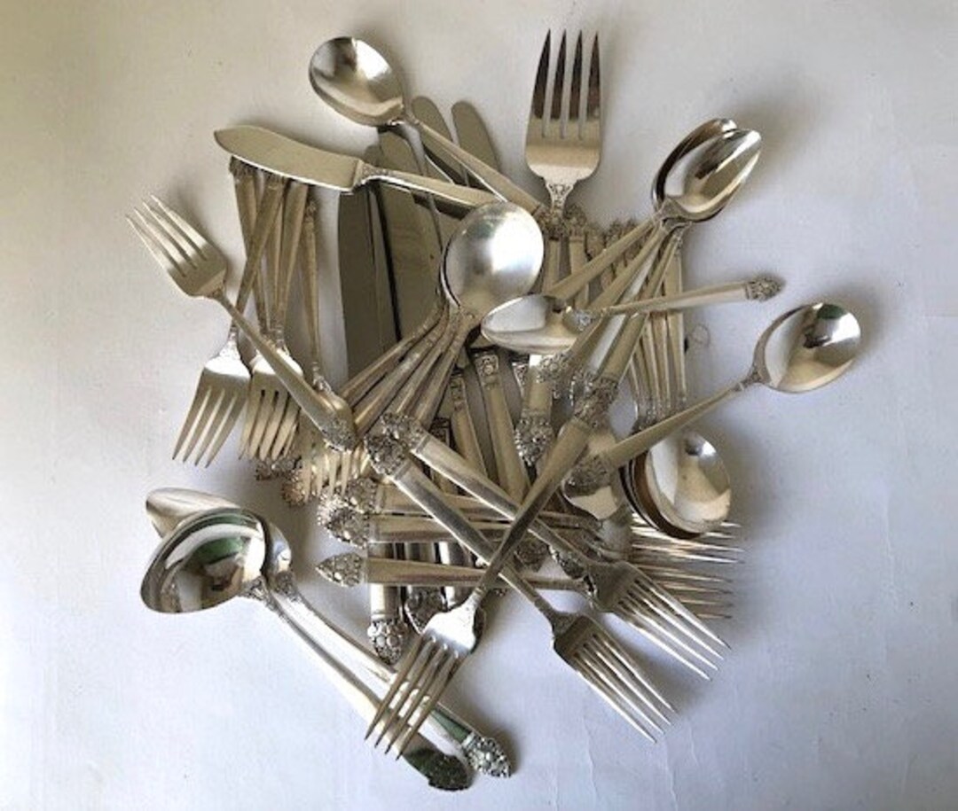 Super 42 Piece Set of Silver Plated King Cedric Flatware Etsy Canada