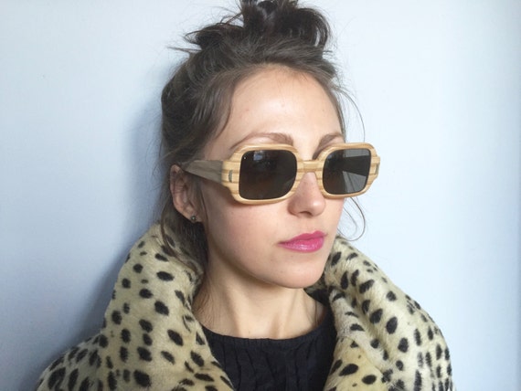 Cool Victory Suntimer Faux Wood Sunglasses
