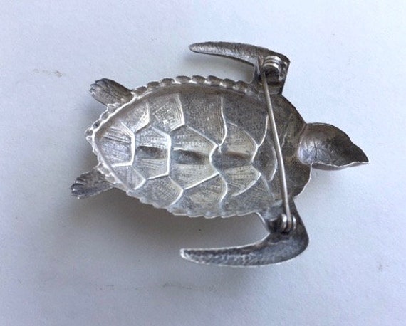 Beautiful Sterling Silver Sea Turtle Pin - image 6