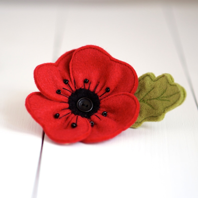 Handmade Felt Poppy Brooch Poppy Brooch Remembrance Day Etsy