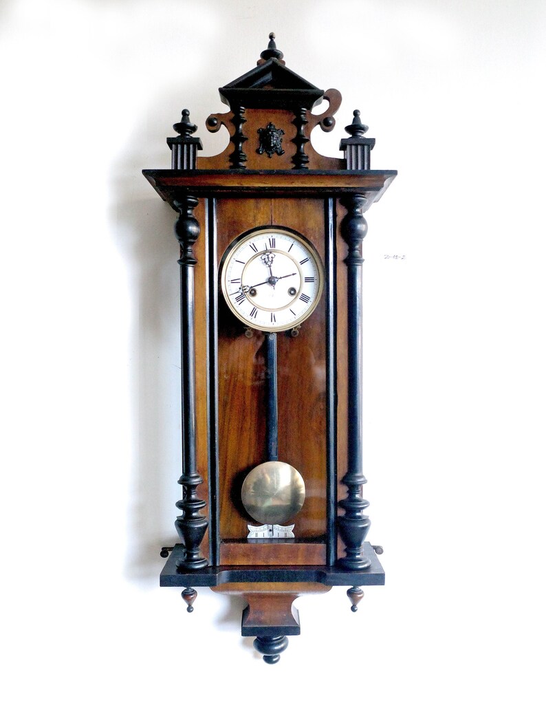 JUNGHANS Antique German Wall Clock From the Beginning of the 20th