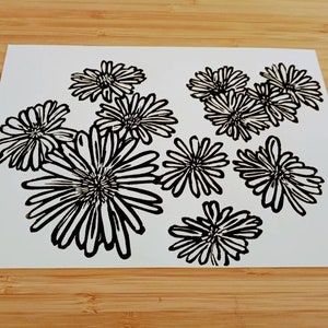 Daisies original handmade 5x7 linocut print, unframed, black ink on cream cardstock. 5x7 art, gallery wall art, daisies art, flower art, 5x7 image 8