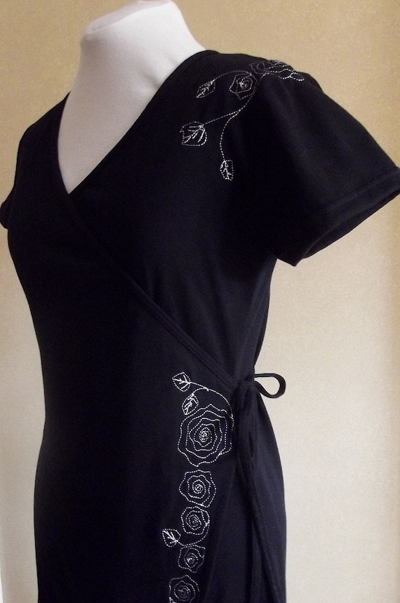 Very Flattering Cotton Jersey Wrap Dress With Freestyle Machine Embroidery  - Etsy