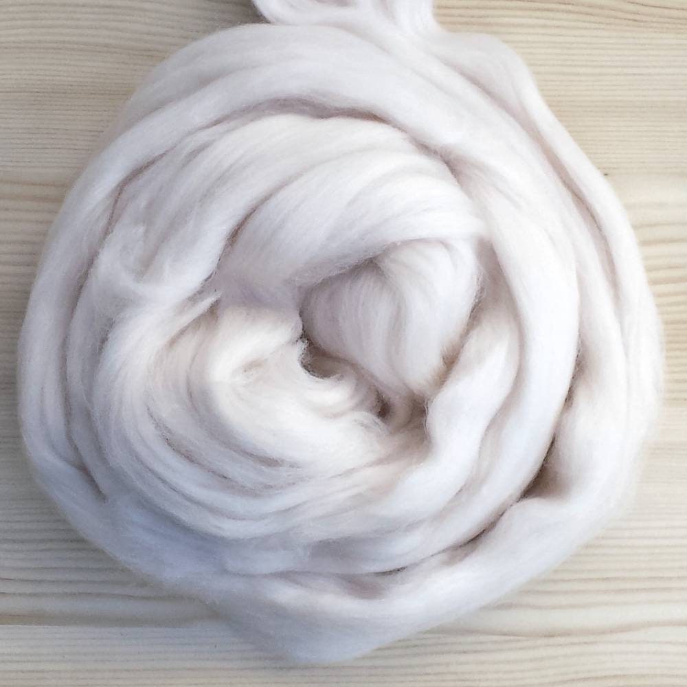 Oyster White Merino Wool Tops / Roving / Fleece felting Spinning ...
