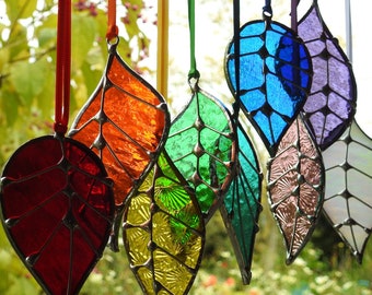 Stained Glass Leaf Sun Catchers 'Single Leaf' ,Many Colours, Birthday or Christmas Gift,Home Decor,Woodland Theme,Five Styles