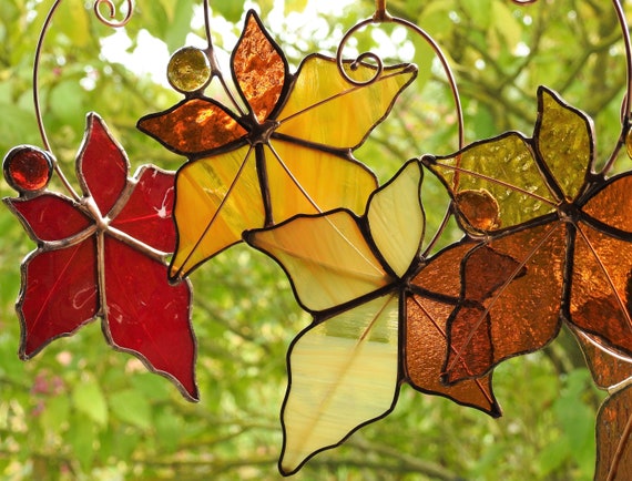 Attrape-Soleil Écureuil En Vitrail - Décoration Colorée Et Naturelle