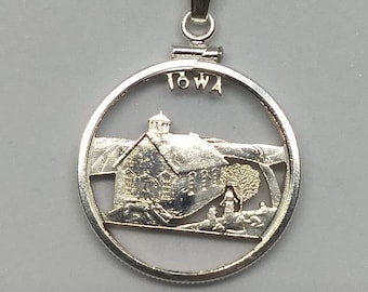 #2029 7//8/" diam. Hand Cut Idaho State Quarter Iowa Pendant /& Necklace