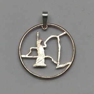 New York Quarter Cut Coin Necklace Pendant, Statue of Liberty