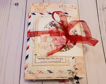 Trifold Junk Journal for Women, Valentine Journal for Her, Easter gift for Wife, Anniversary Gift for Girlfriend, Writing Journal