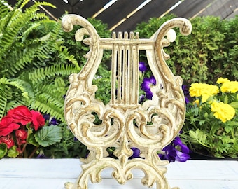 Metal Lyre Magazine Rack #B756