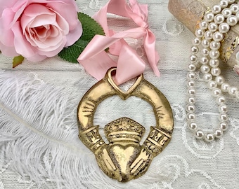 Brass Claddagh Ornament w/Pink Ribbon #B744