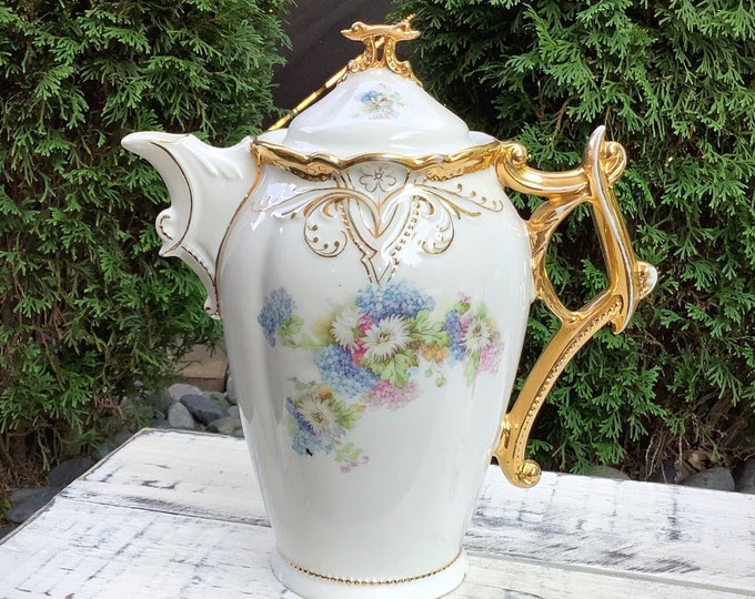 Vintage Floral Teapot, Gilded Victorian Style, Shabby Chic Decor #B628