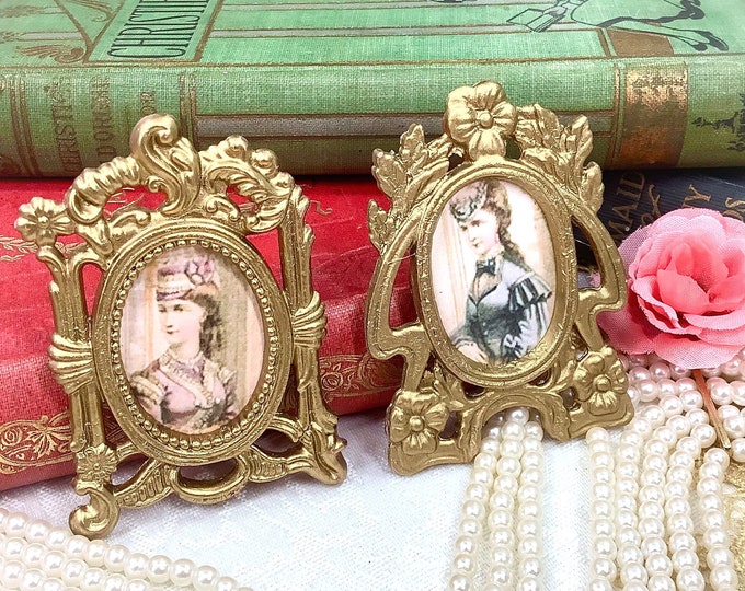 2 Mini Victorian Picture Frames, Framed Victorian Frame , Gold Filigree Picture Frame #B603