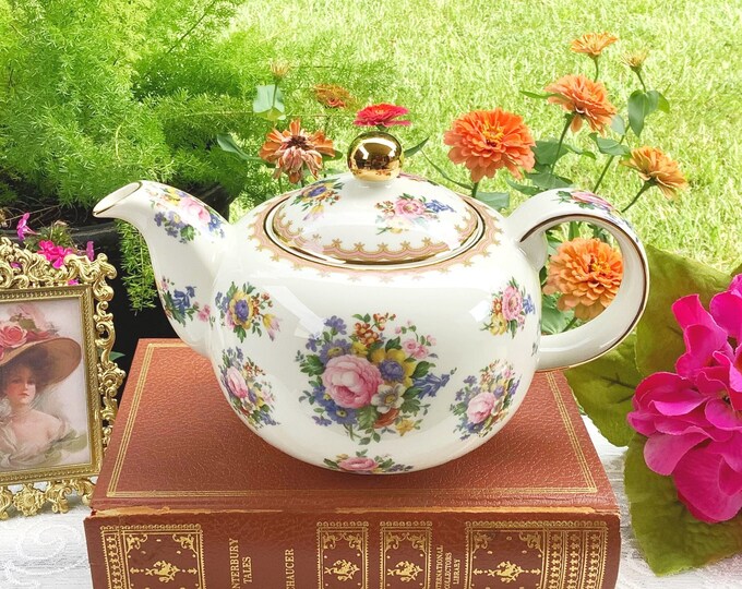 Royal Albert Lady Carlyle Teapot, Lady Carlyle Floral Teapot, Victorian Tea, English Tea Time #B689