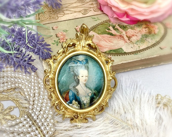 Marie Antoinette Portrait, Italian Satin Depose, Italian Framed Art, Silk Portrait Cameo, Framed Cameo #B605