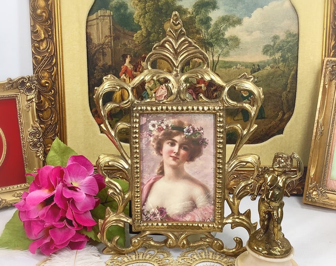 Vintage Brass Picture Frame, Hollywood Regency Victorian Decor #B620
