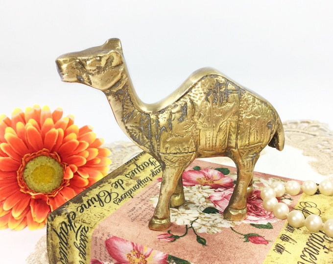 Vintage Brass Camel Figurine, Brass Office Decor #B472