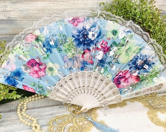 Vintage Light Blue Floral Spanish Folding Fan # B519