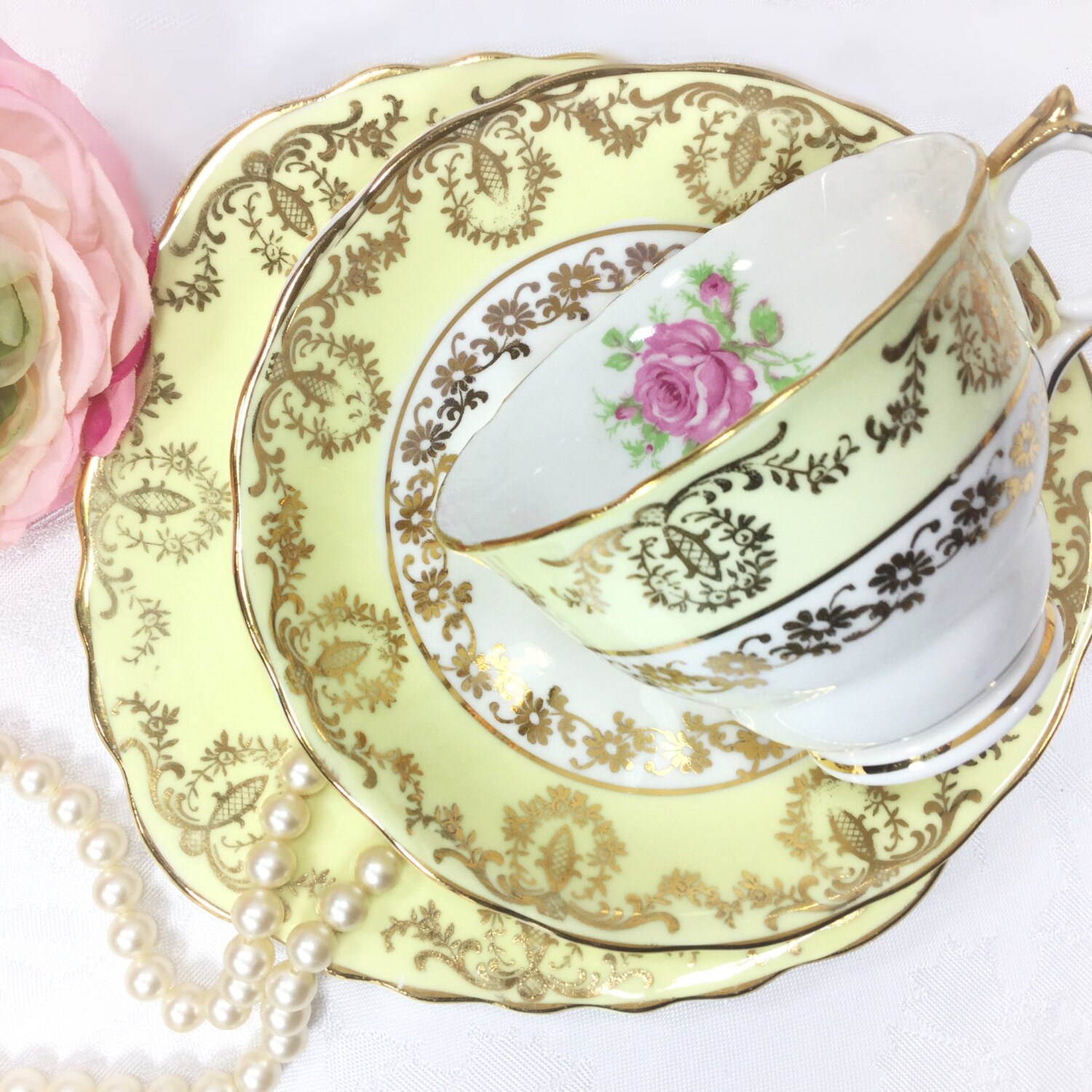Yellow Gilt Balfour English Sugar Bowl & Creamer, Floral Gold Filigree