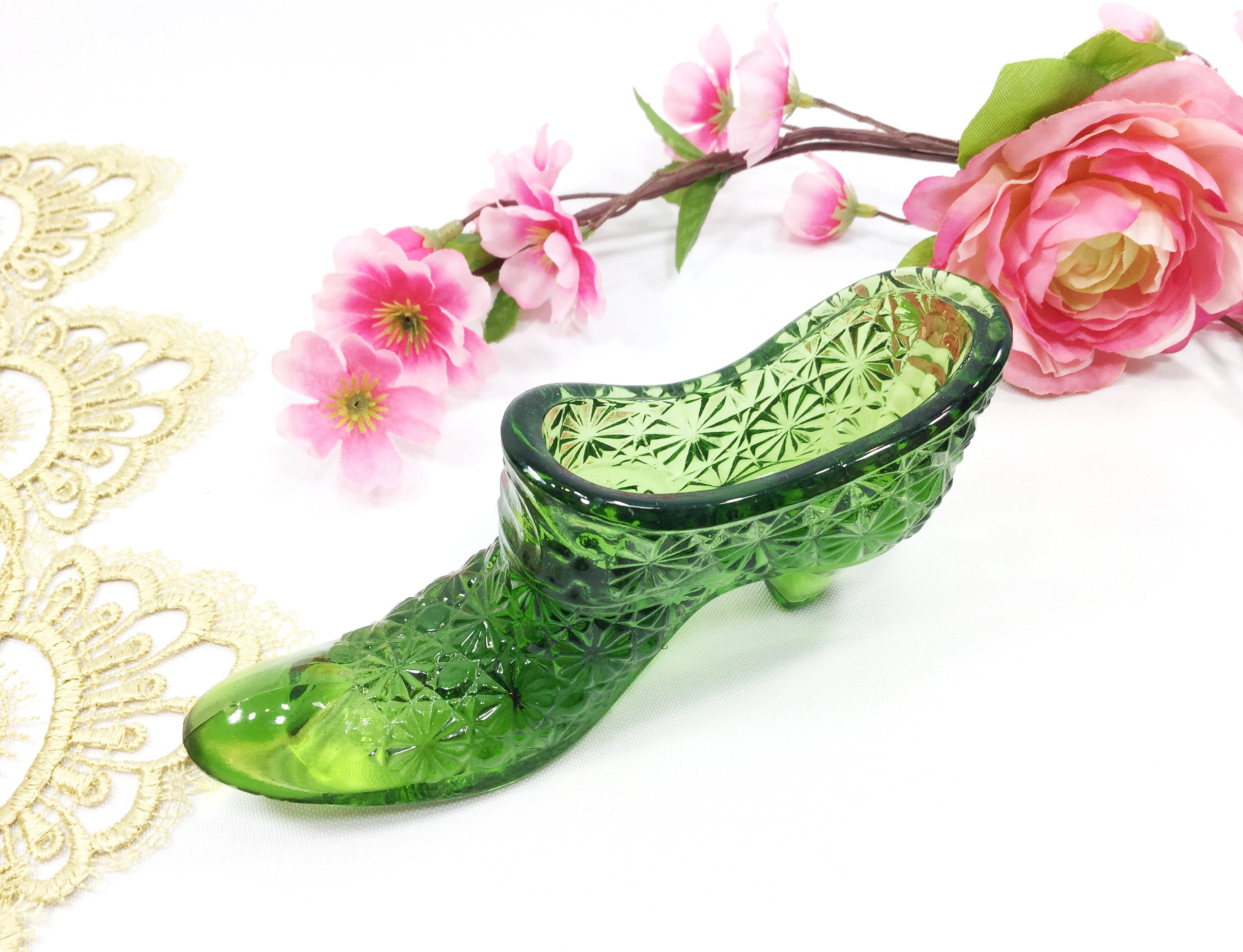 Vintage Fenton Green Glass Shoe, Fenton Glass Shoe, Victorian Boot, Vanity Desk, Decor B479