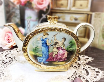 Vintage Sadler Cherub Teapot, English Floral Gilt Barrel Teapot #995