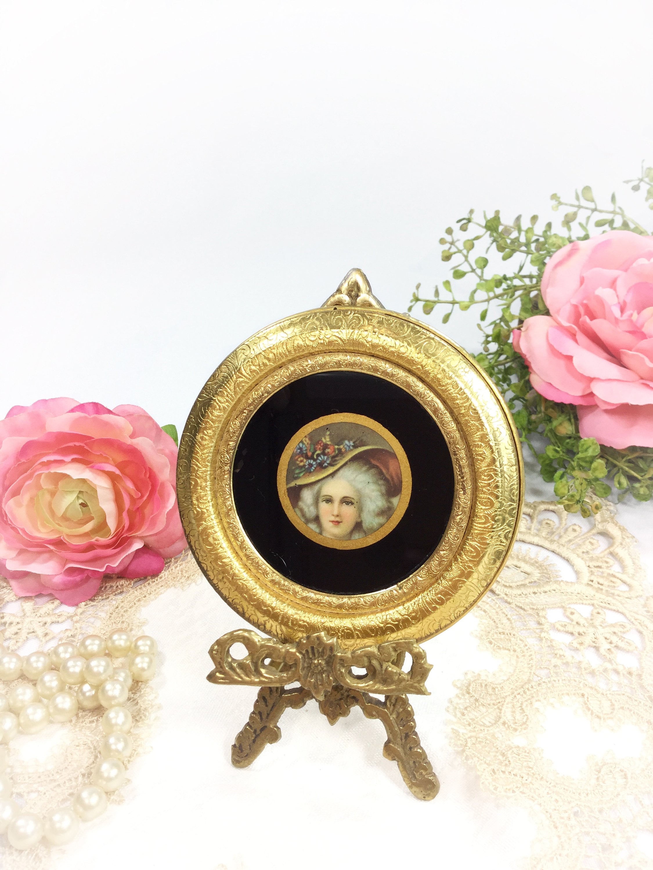 24 Karat Gold Plated Victorian Wall Art, Wall Art, Framed Cameo, Vintage Portrait