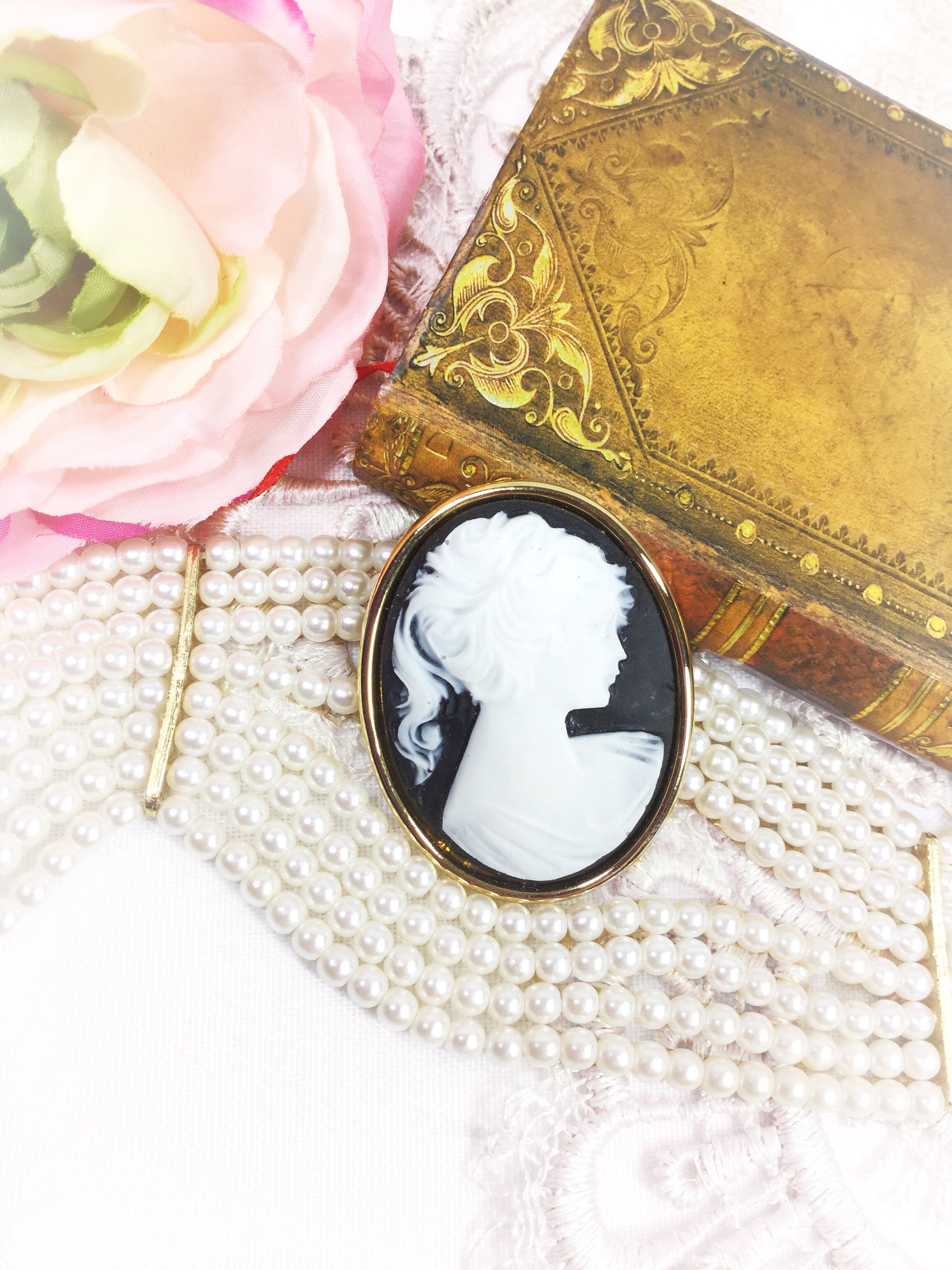 Vintage Black Cameo Brooch, Black Cameo Broock With Gold Accents, Cameo