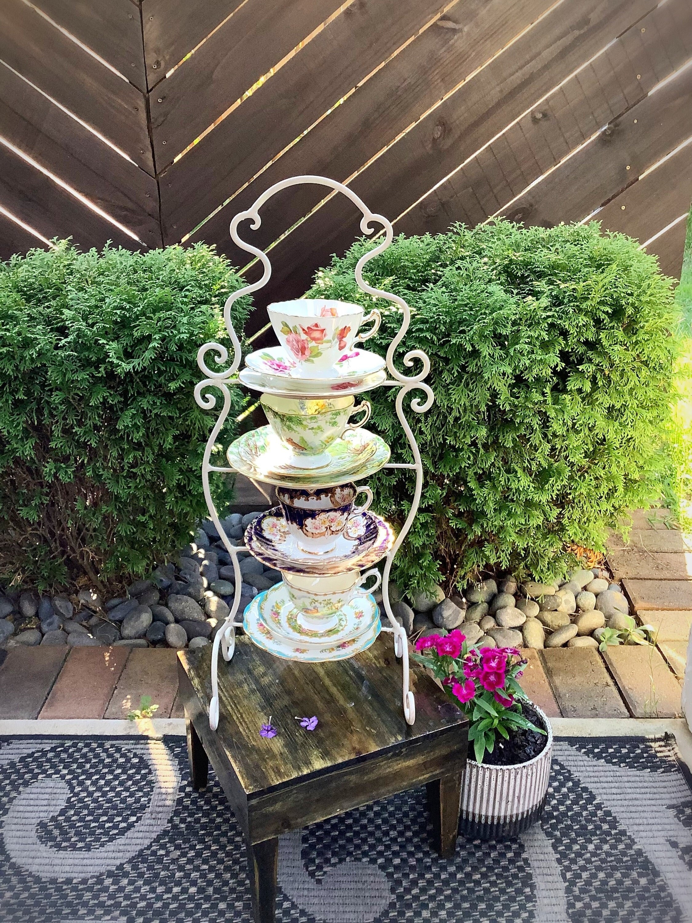 Tea Cups Display Stand, Vintage Coffee Cup Holder, Plate Water Cup