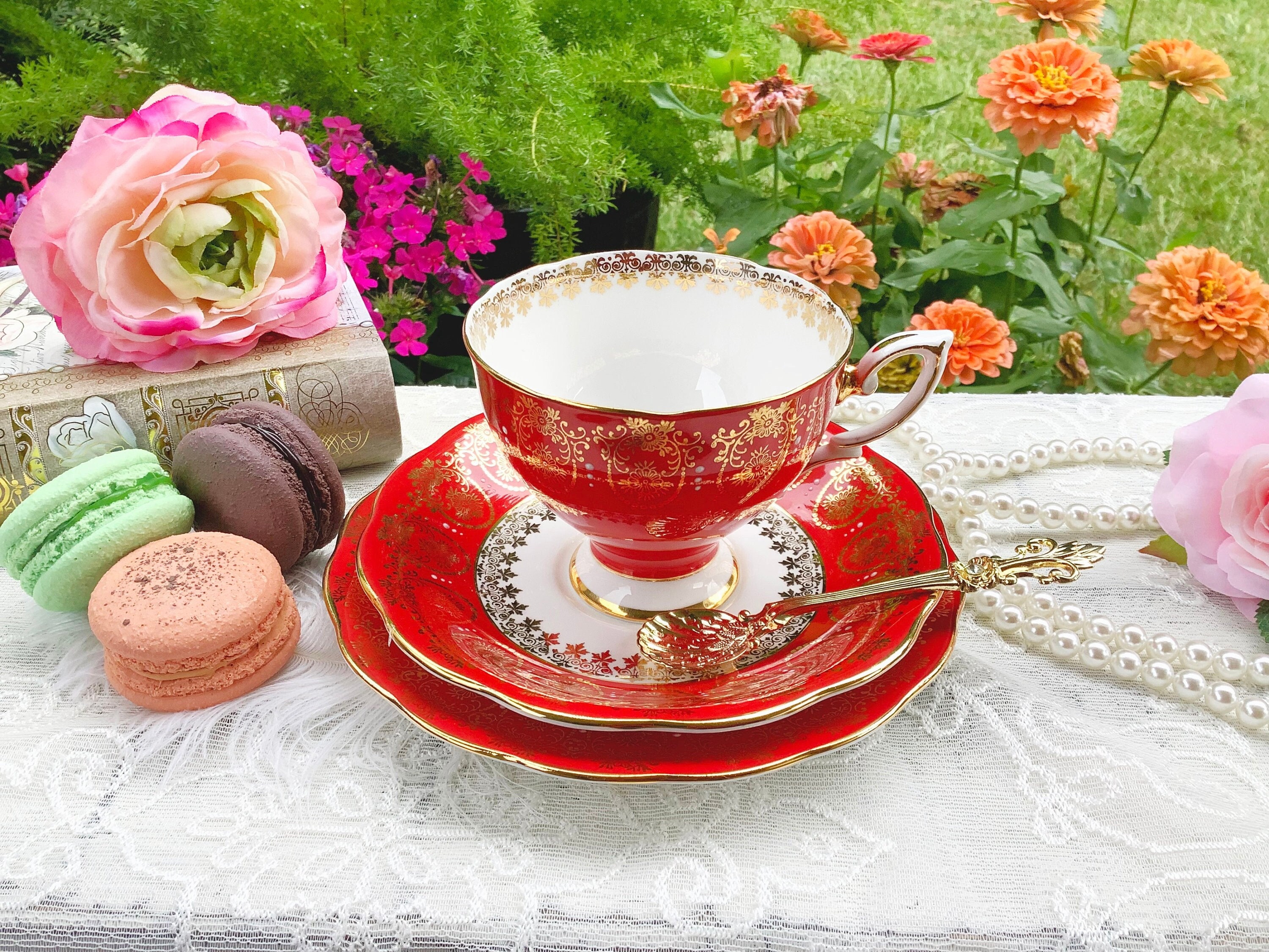 CHANJOON Gold Plated Red Rose Ceramic Tea Set, Vintage Tea Set with Teapot,  Beautiful Tea Set Coffee Serving 6 People (gilded rose)