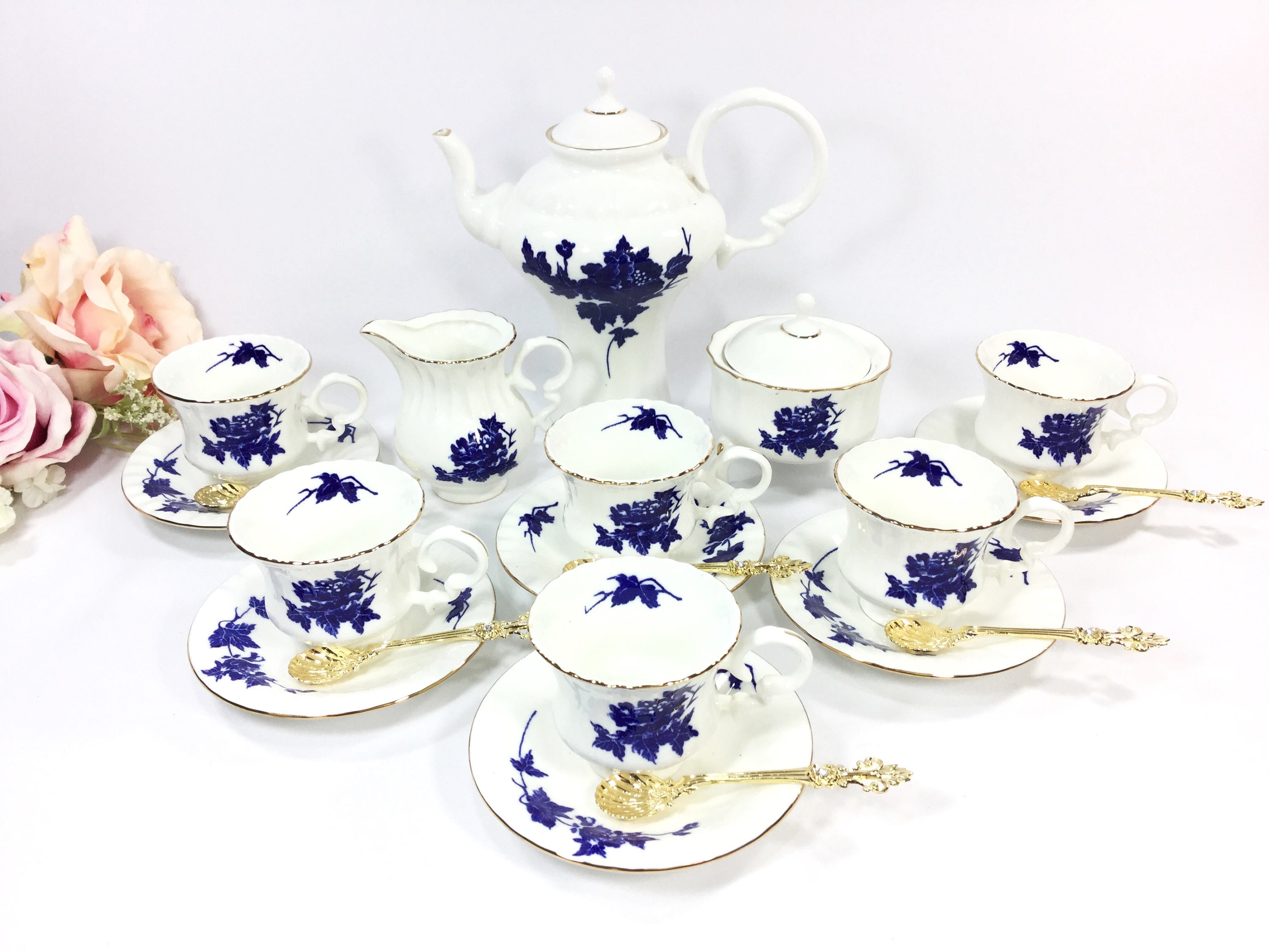 21 Piece Vintage Porcelain Tea Set, Tea cups, Tea Pot, Creamer and