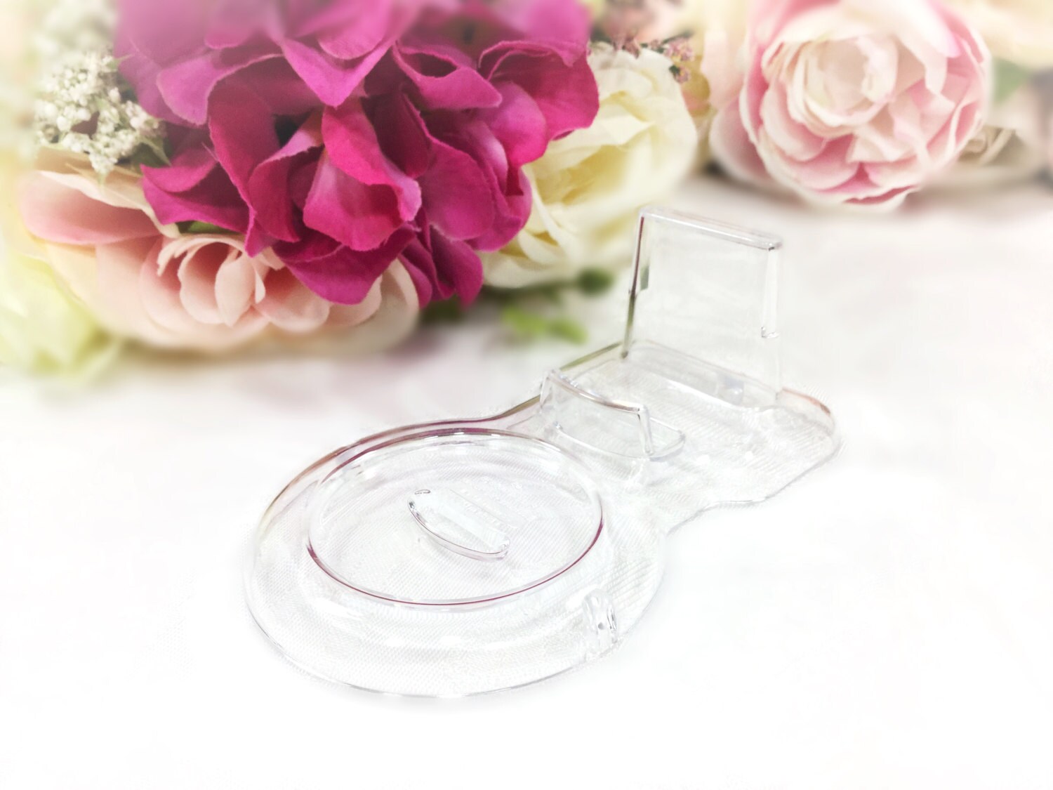 6 Acrylic Teacup Display Holders, Tea Cup and Saucer Display Stand for