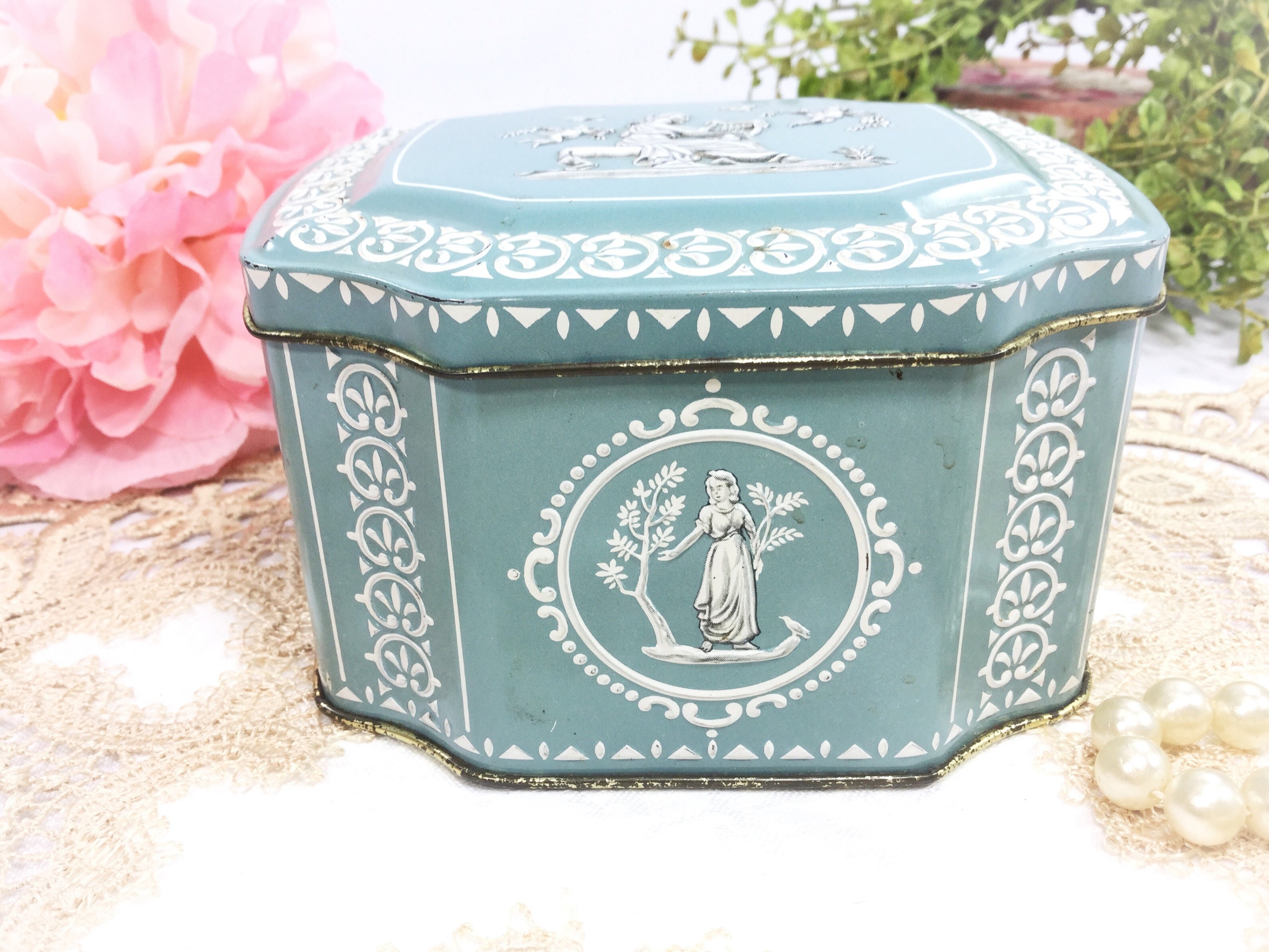 Vintage Blue Cherub English Tin, Tea Caddy Tea Storage for Tea Time, Tea Party, Photography Prop ...