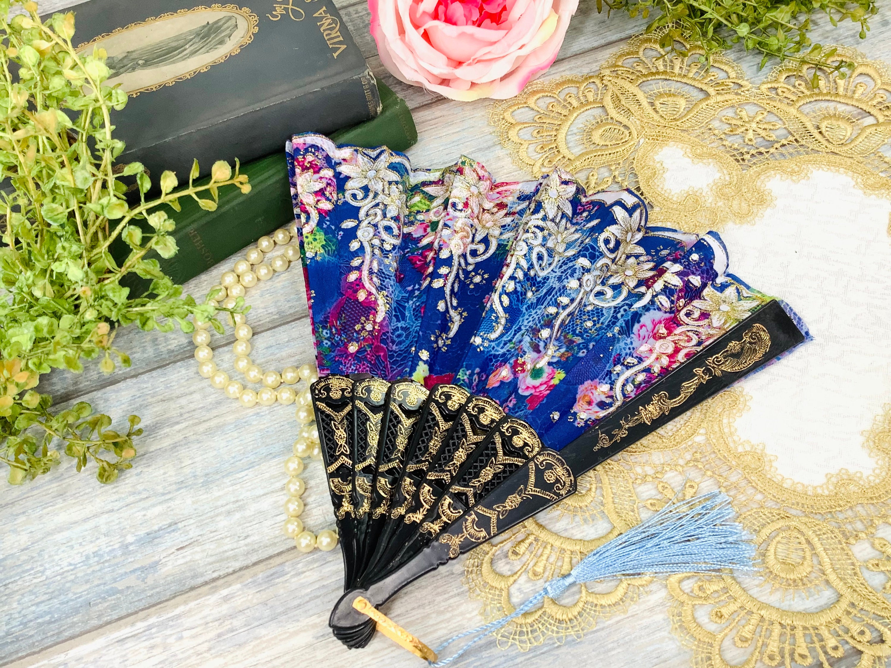 Spanish folding fans deals