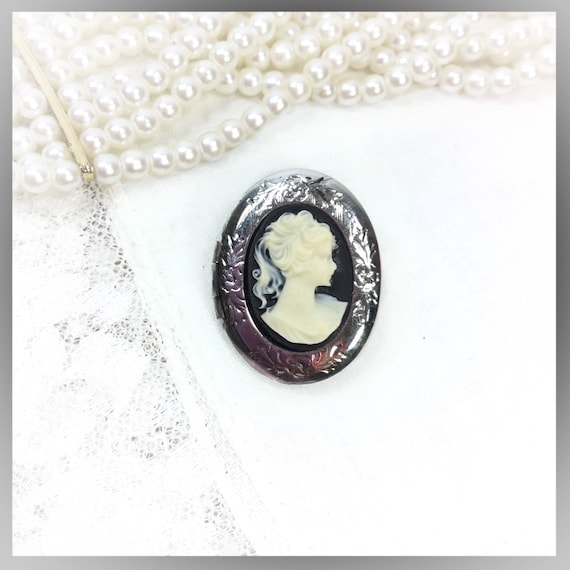 Vintage Black Cameo Locket Brooch, Victorian Inspired Pendant Accessory #B117