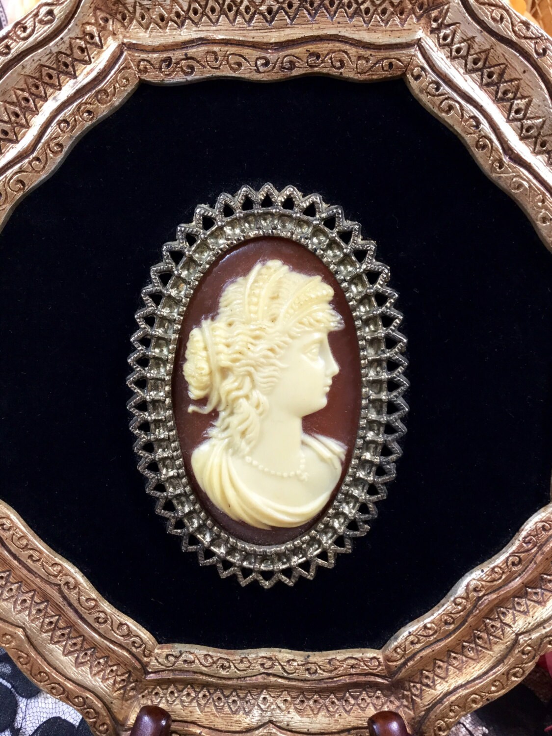 Mid Century Burwood Cameo Wall Plaque Victorian Style, Cameo Framed Art