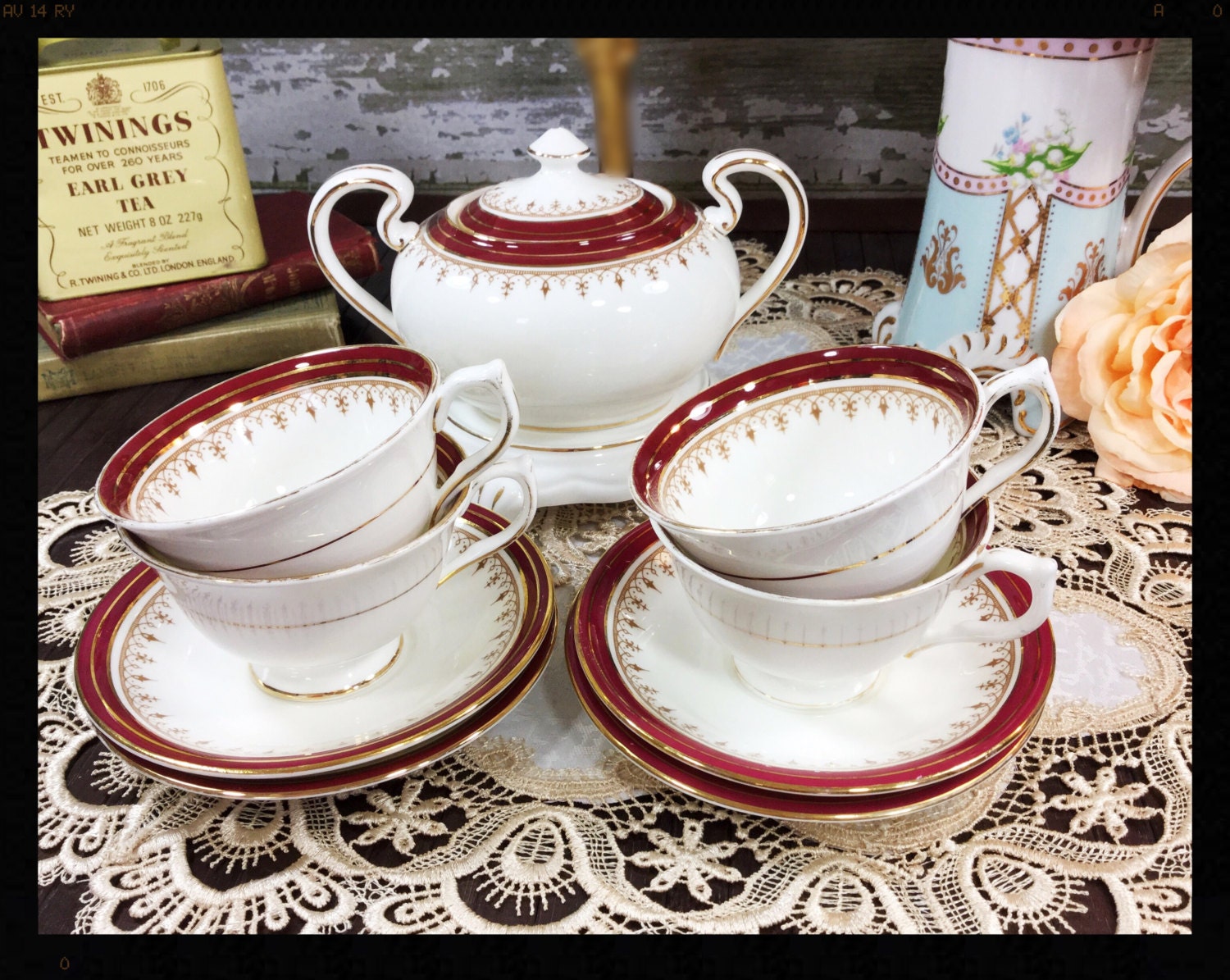 10 Piece Aynsley Durham Bone China Tea Set, Tea Cup & Saucer, England