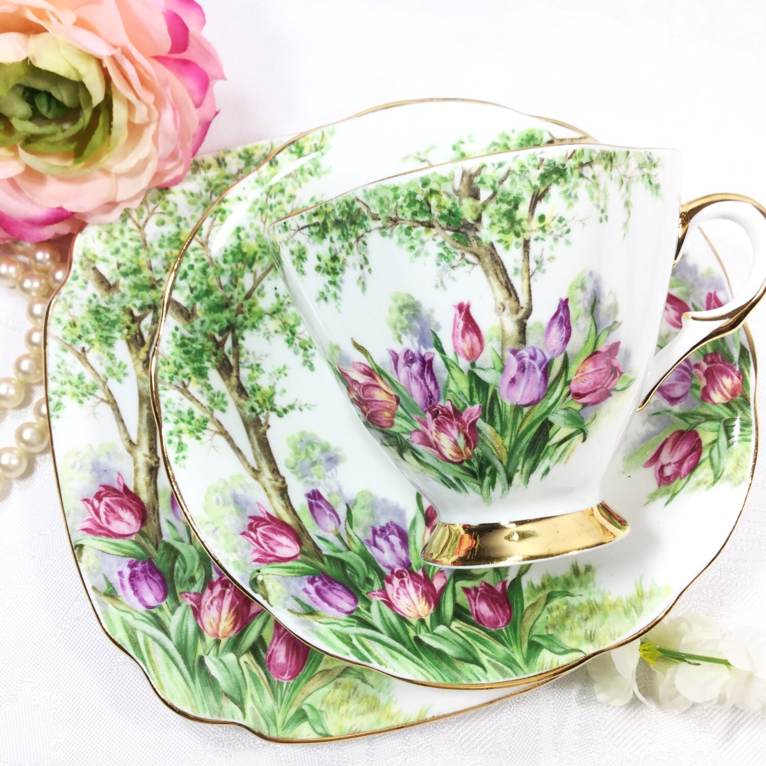 Windsor Bone China Tulip English Tea Trio Tulip Teaset English Bone China English Tea Cup Saucer Plate Tea Party A562