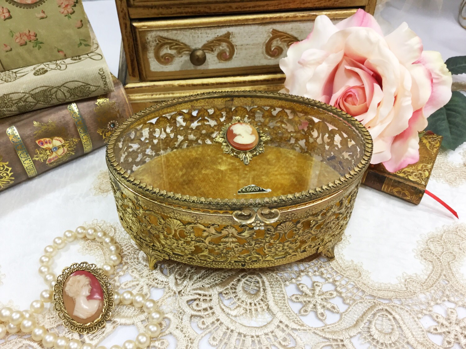 Large Oval Vintage 24 KT. Gold Plated Cameo Filigree Vanity Box