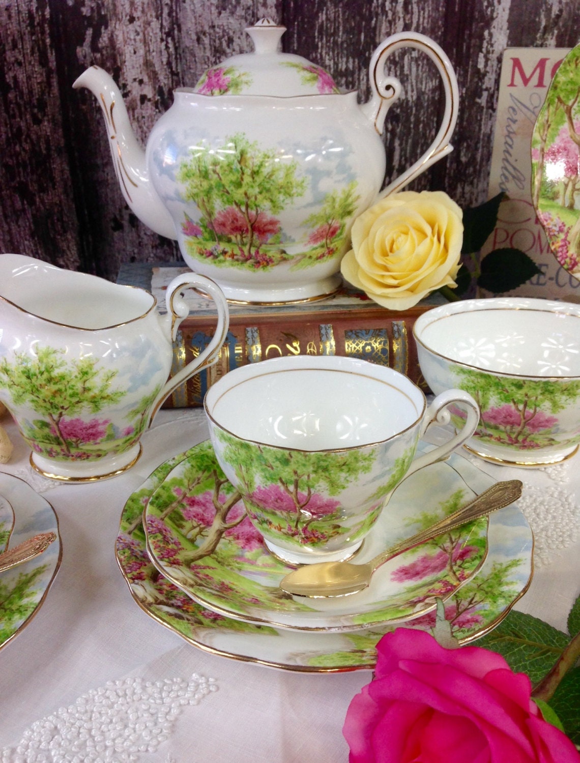 Exquisite 13 Piece Royal Standard Spring's Gift Complete Landscape