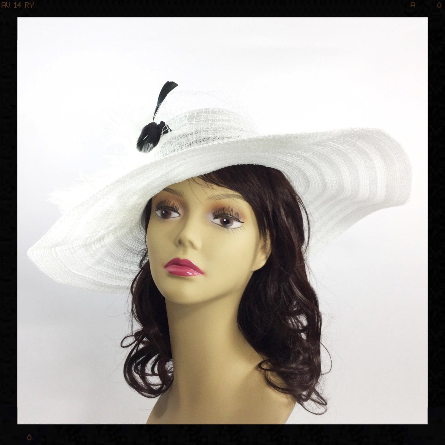 Lovely White Tea Party Hat, Summer Hat, Dress Up Hat, Headpiece For