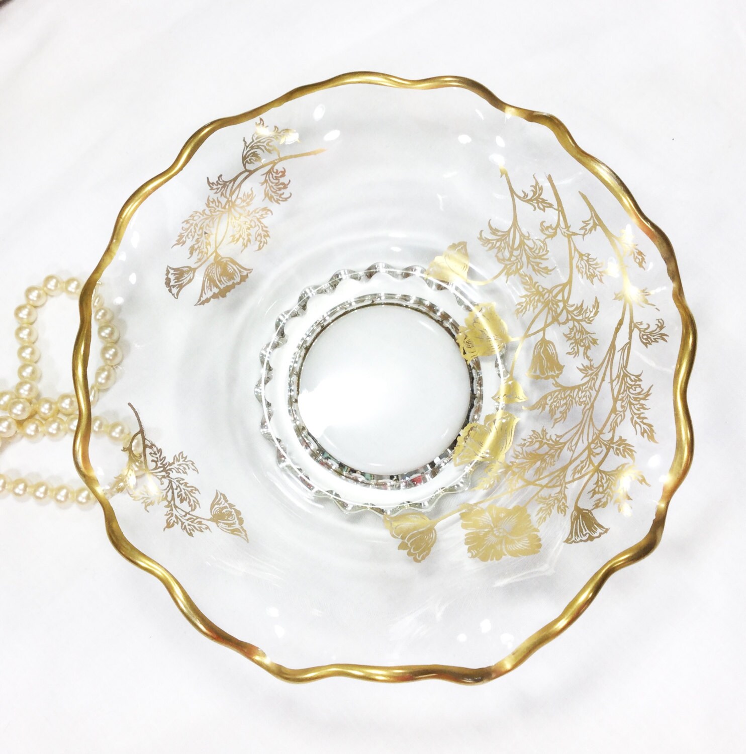Exquisite Gold Floral Overlay Glass Bowl W/Ruffled Gold Gilt Edging