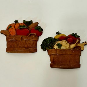 Fruit Vegetable Basket Wall Hanging Plaque Sexton 1976 Cast Metal Cottage Granny Core. Vintage Mid Century Kitchen Shabby Chic Decor