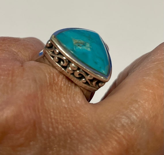 Turquoise Ring Size 8. Triangular Stone Set in St… - image 4