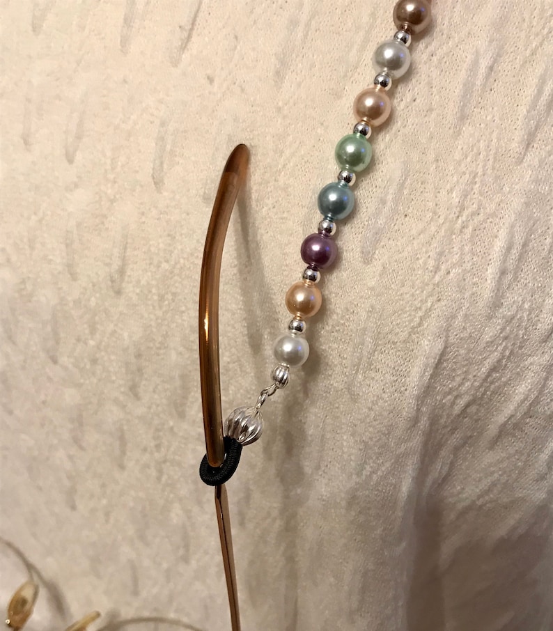 Pearl Eyeglass Chain. Multi Pale Color Women's Glasses/Readers Holder Necklace Lanyard. Gifts for Her. Coworkers, Christmas Gift Boxed image 2