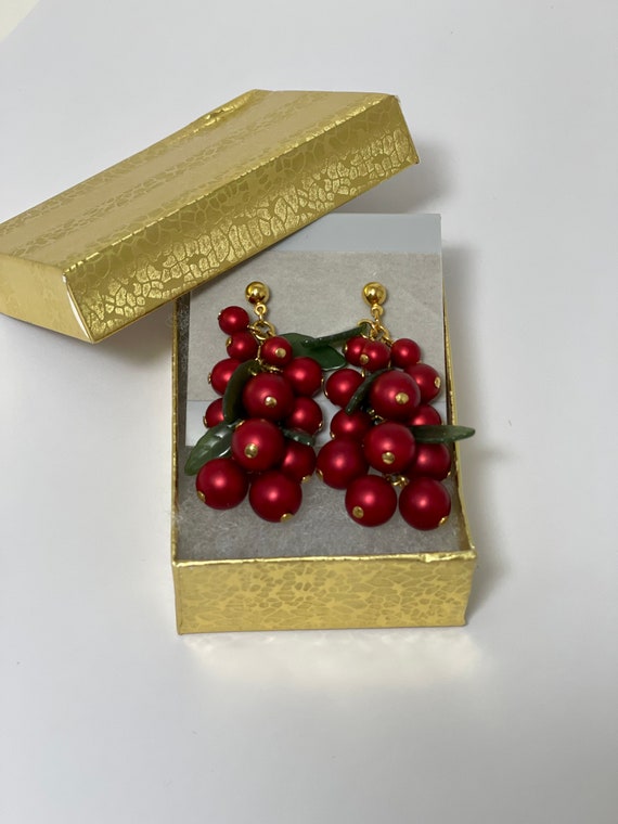 Avon "Happy Holly Days" Drop and Dangle Earrings.… - image 8