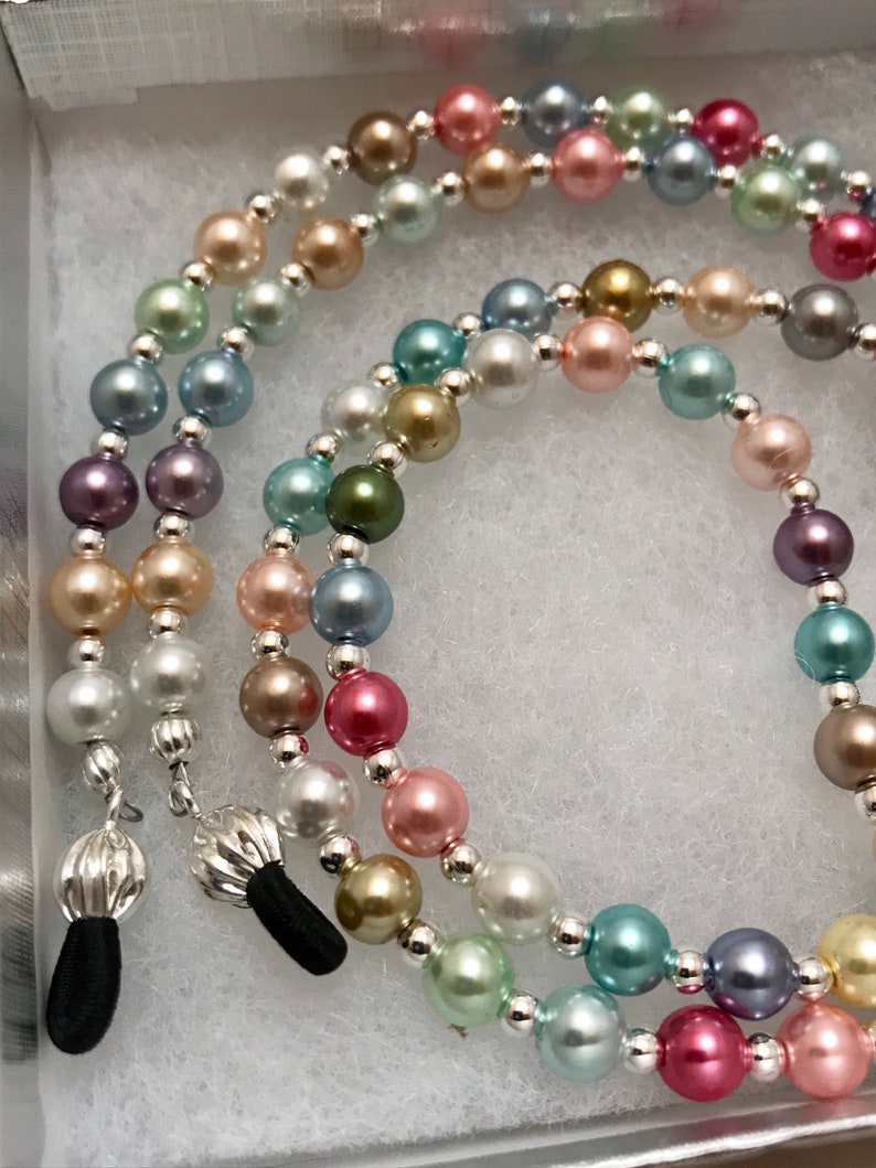 Pearl Eyeglass Chain. Multi Pale Color Women's Glasses/Readers Holder Necklace Lanyard. Gifts for Her. Coworkers, Christmas Gift Boxed image 7