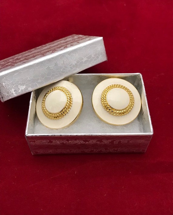 Napier Clip Earrings Vintage Off White Adjustable Screw Back Etsy