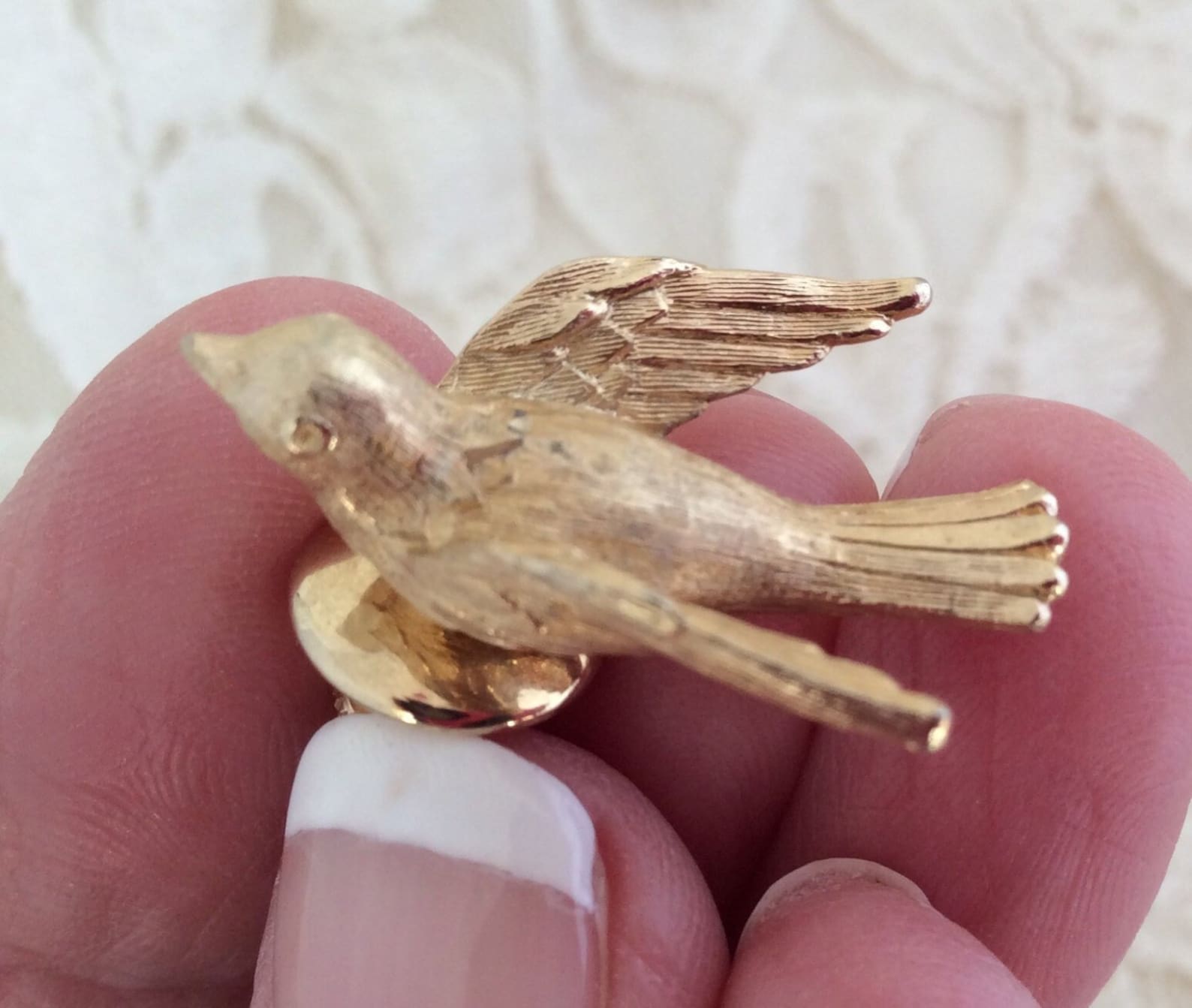 AVON Dove Lapel Pin. Tie Tac. Vintage 1976 gilded Etsy