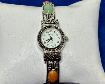 Kim Rogers Western Style Wrist Watch with Faux Gemstones. Hinged Bangle Easy On for Small to Average Wrist New Battery. Tested Gift Boxy