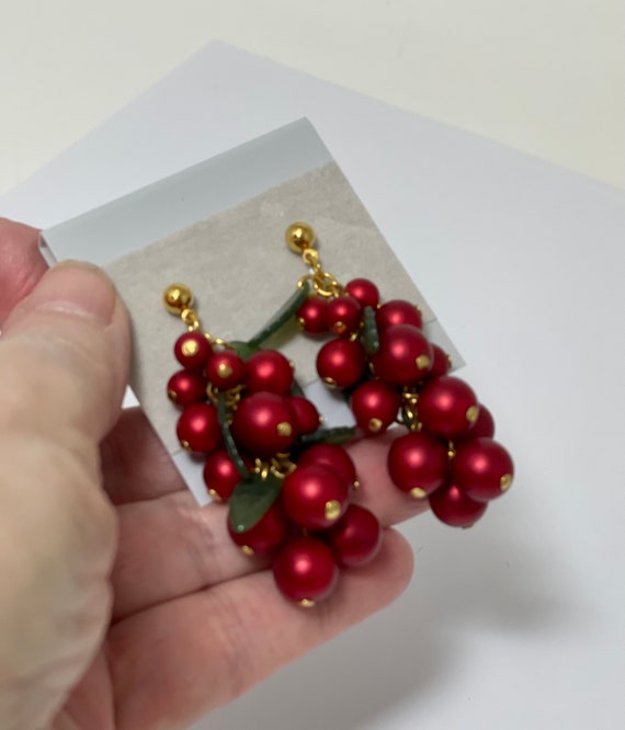 Avon "Happy Holly Days" Drop and Dangle Earrings.… - image 3